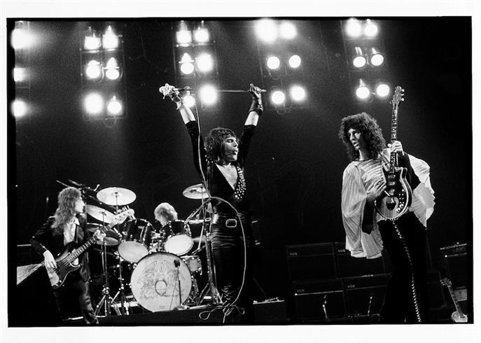 Queen, Rainbow Theatre, London, 1974, photographed by Mick Rock.