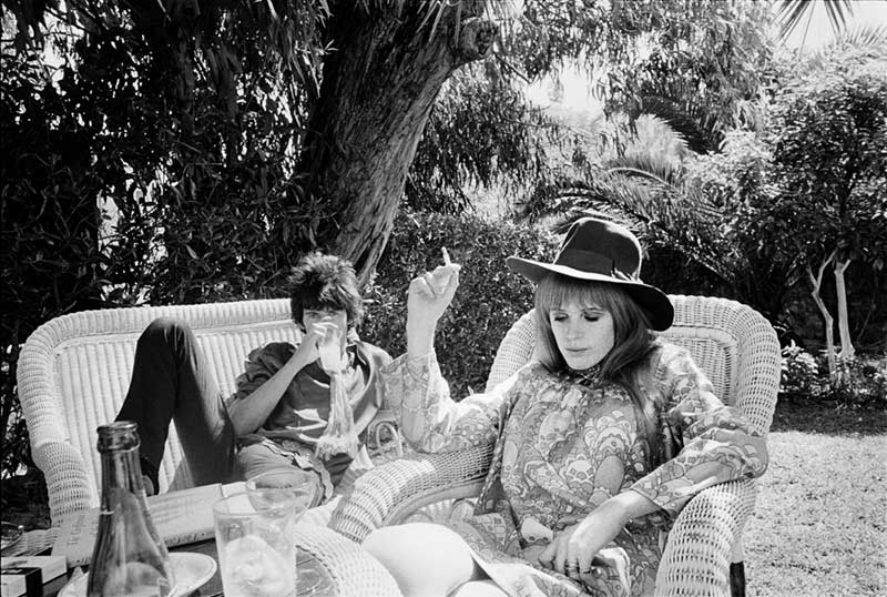 Keith Richards and Marianne Faithfull in a Tangiers garden, Morocco, photographed by Michael Cooper, 1967.