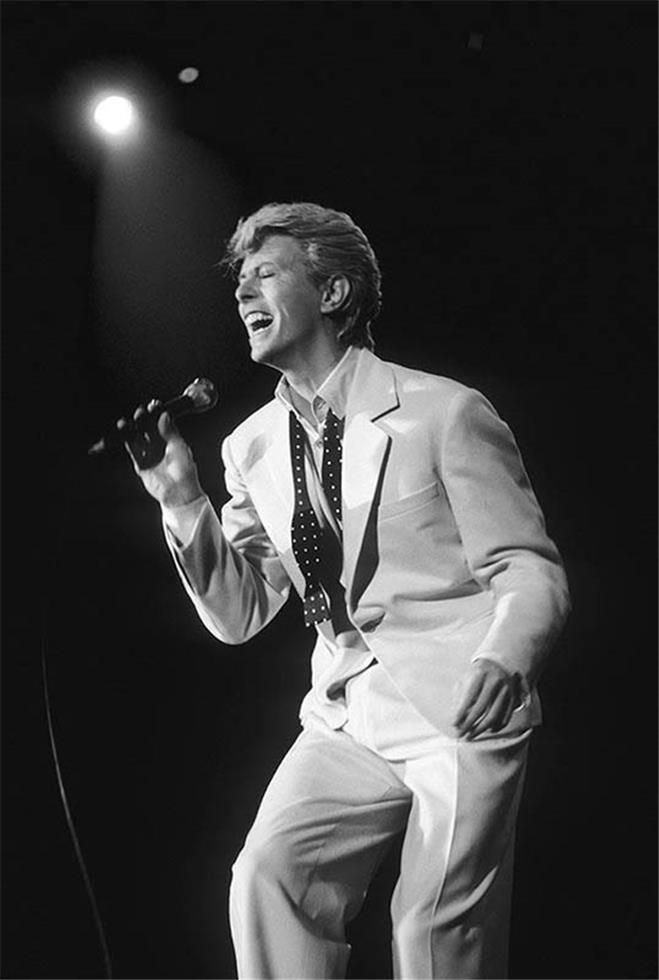 David Bowie photographed in California by Charlyn Zlotnik, 1983.