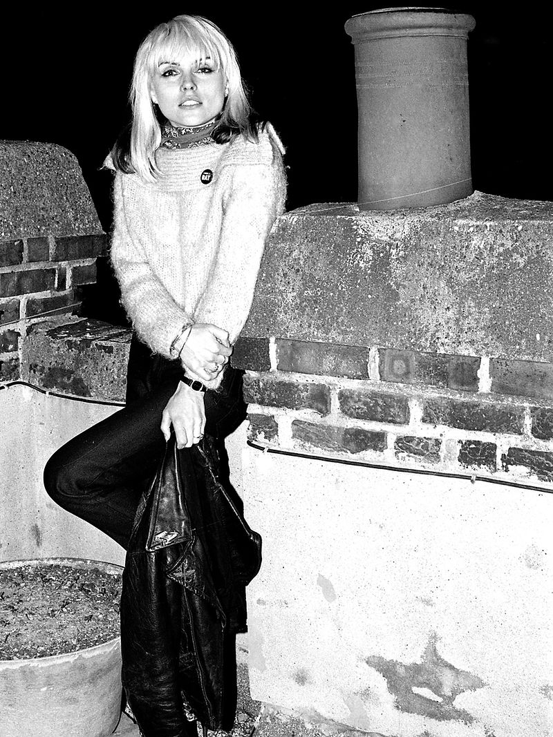 Debbie Harry Rooftop, London, 1977, photographed by Sheila Rock.