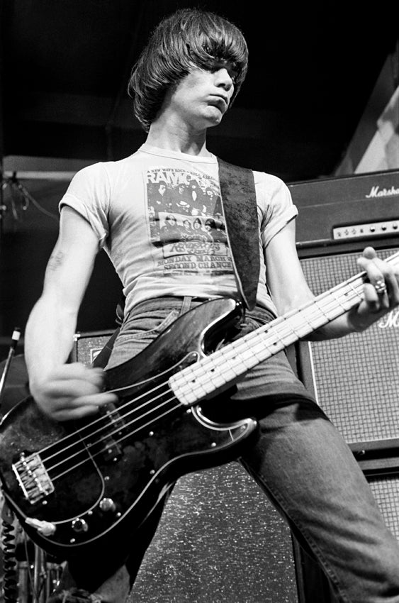 Dee Dee Ramone, CBGB, New York City, 1977. Photograph by Ebet Roberts.