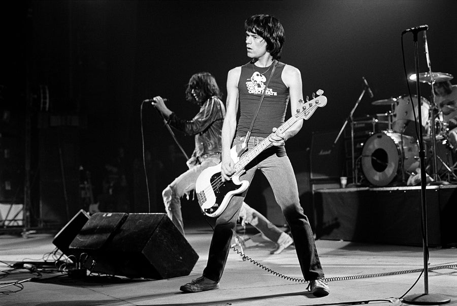 Dee Dee Ramone, Ramones, the Palladium, 1979. Photograph by Ebet Roberts.