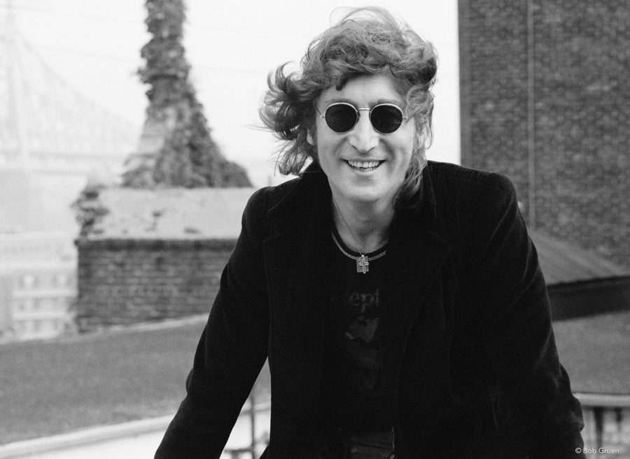 John Lennon on a rooftop in New York City, 1974, photographed by Bob Gruen.