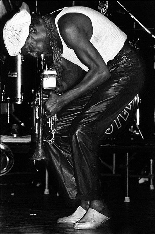 Miles Davis photographed by Charlyn Zlotnik, 1979.