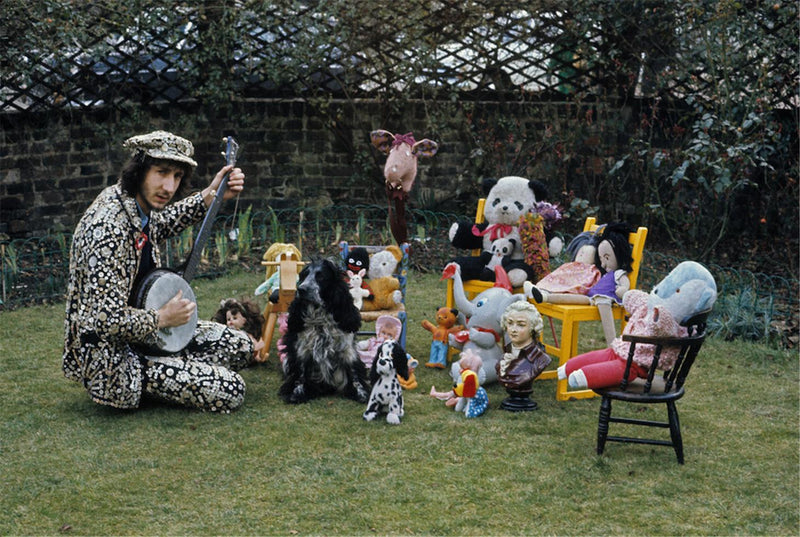 Pete Townshend in a Pearly King outfit with his dog Towser, Twickenham, 1971, photographed by Barrie Wentzell.