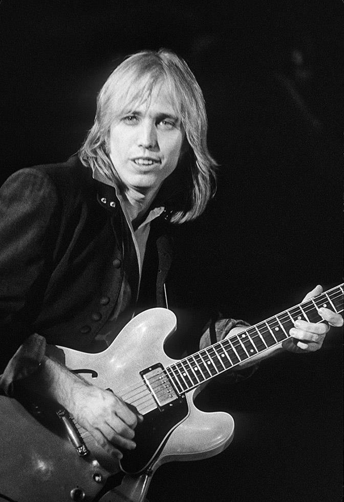 Tom Petty photographed by Charlyn Zlotnik, 1985.