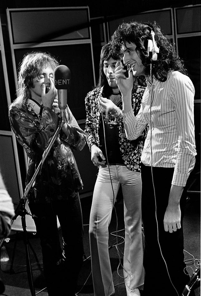 Queen, recording "Sheer Heart Attack" in London, UK, 1974 (1)
