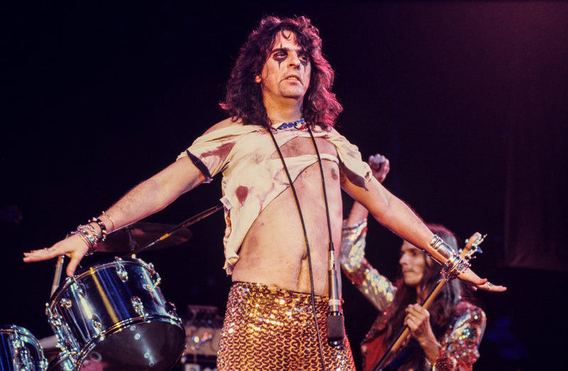 Alice Cooper, In Costume, 1972 — photograph by Lynn Goldsmith