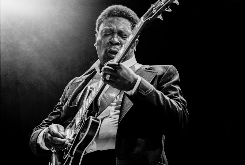 B.B. King, On Stage, 1974 — photograph by Lynn Goldsmith