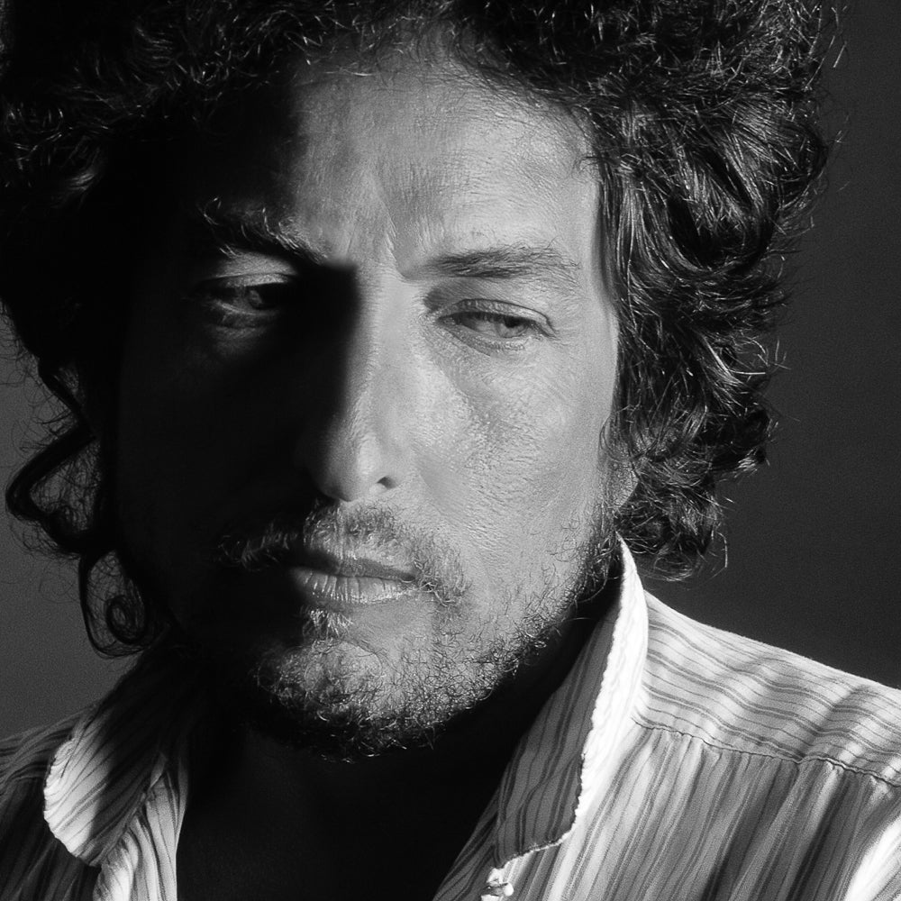 Bob Dylan, Eyes Closed, 1983, photographed by Lynn Goldsmith.