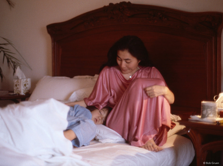 Yoko Ono and Sean Lennon. Dakota Building, NYC, 1981, photographed by Bob Gruen.