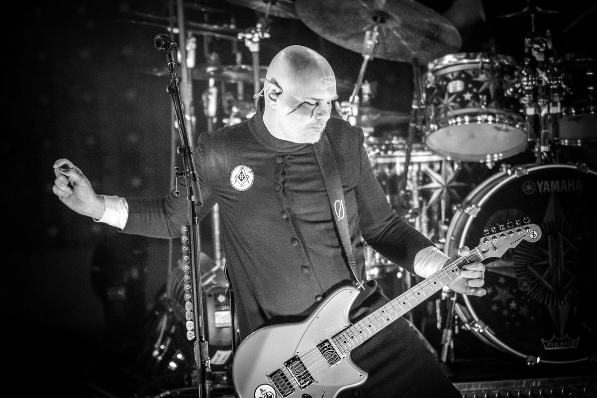 The Smashing Pumpkins at Hollywood Bowl, Los Angeles, California, 2022, photographed by Jérôme Brunet.