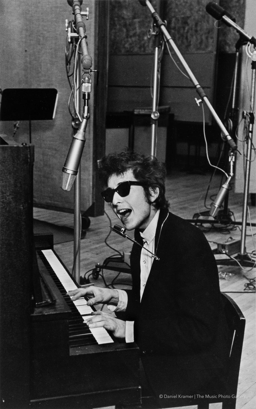 Bob Dylan recording "Bringing It All back Home", studio session II, New York City, 1965