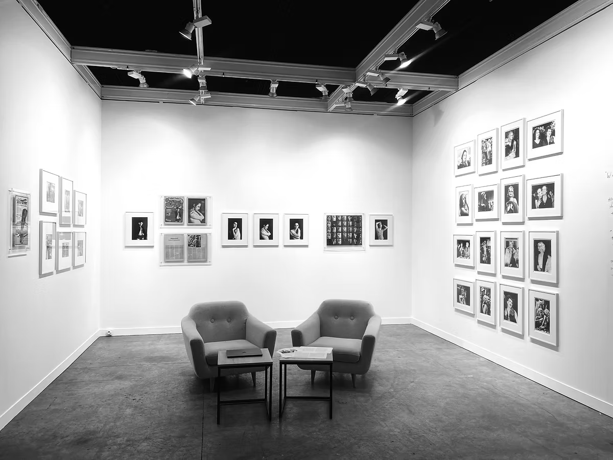Bob Gruen Solo Show | Main Section, Paris Photo 2022, curated by Julien Frydman.