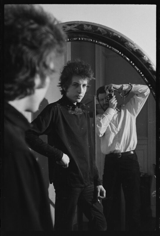 Bob Dylan, Reflection with Daniel Kramer, 1965