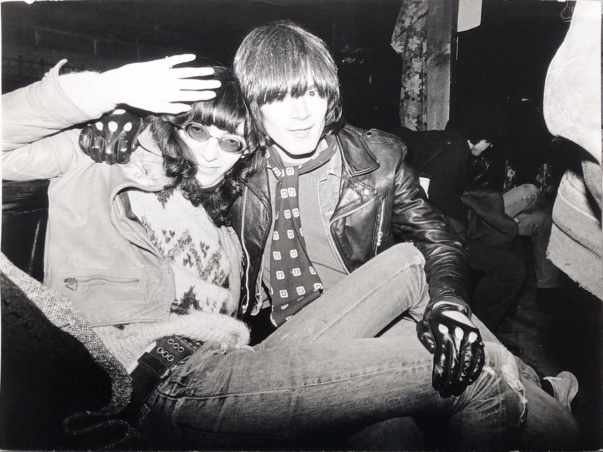Joey and Dee Dee Ramone, CBGB, New York City, 1976, photographed by Bob Gruen. Vintage silver gelatin print.