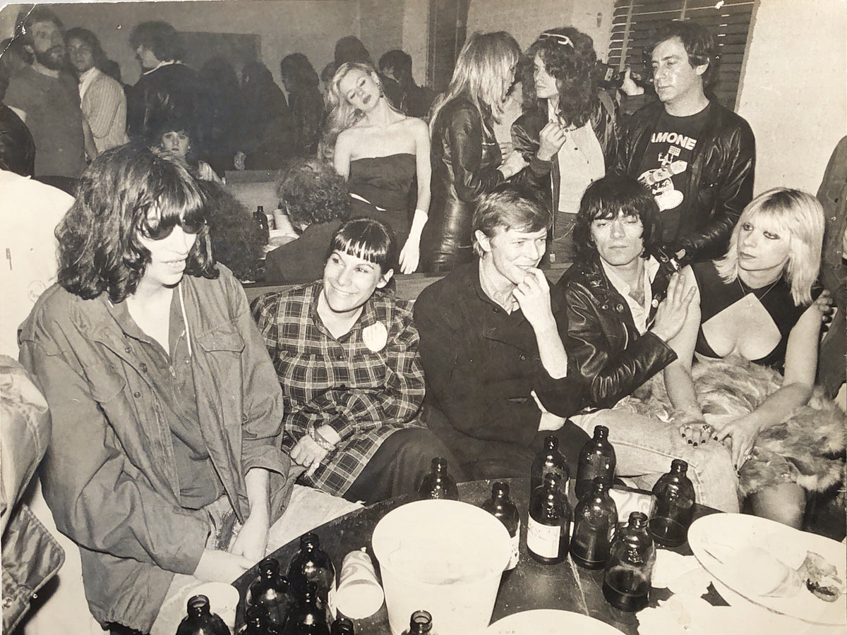 Joey Ramone, Linda Stein, David Bowie, Dee Dee Ramone, Danny Fields and Vera Ramone at the Mudd Club, New York City, March 1979, photographed by Bob Gruen.