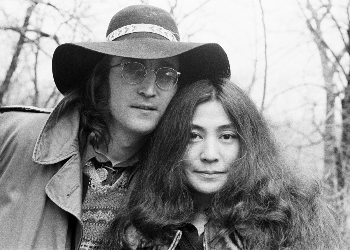 John Lennon and Yoko Ono, Central Park, New York City, 1973, photographed by Bob Gruen.