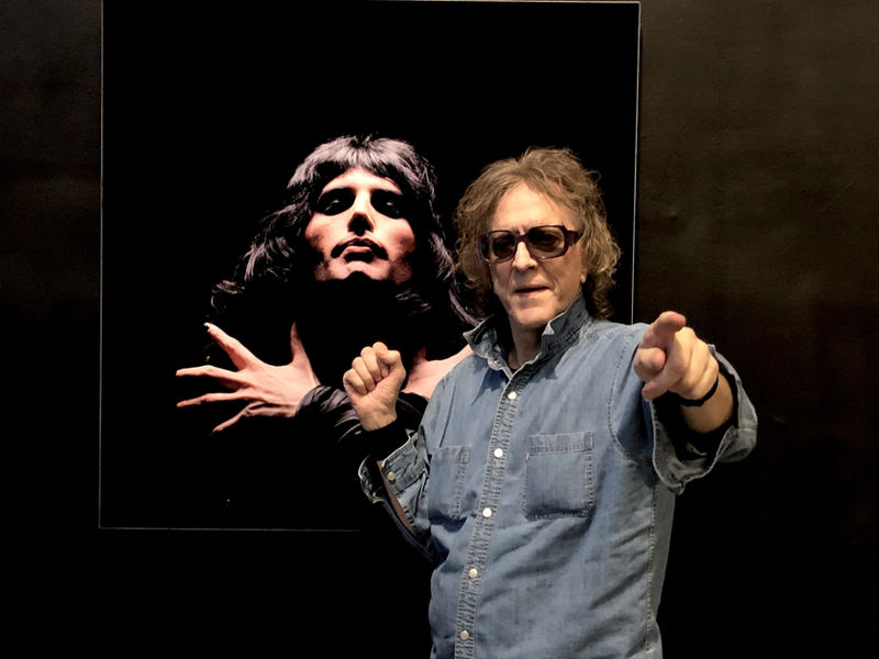 Mick Rock at The Bohemian Rhapsody Years exhibition, Foto Museo Cuatro Caminos, Mexico City.