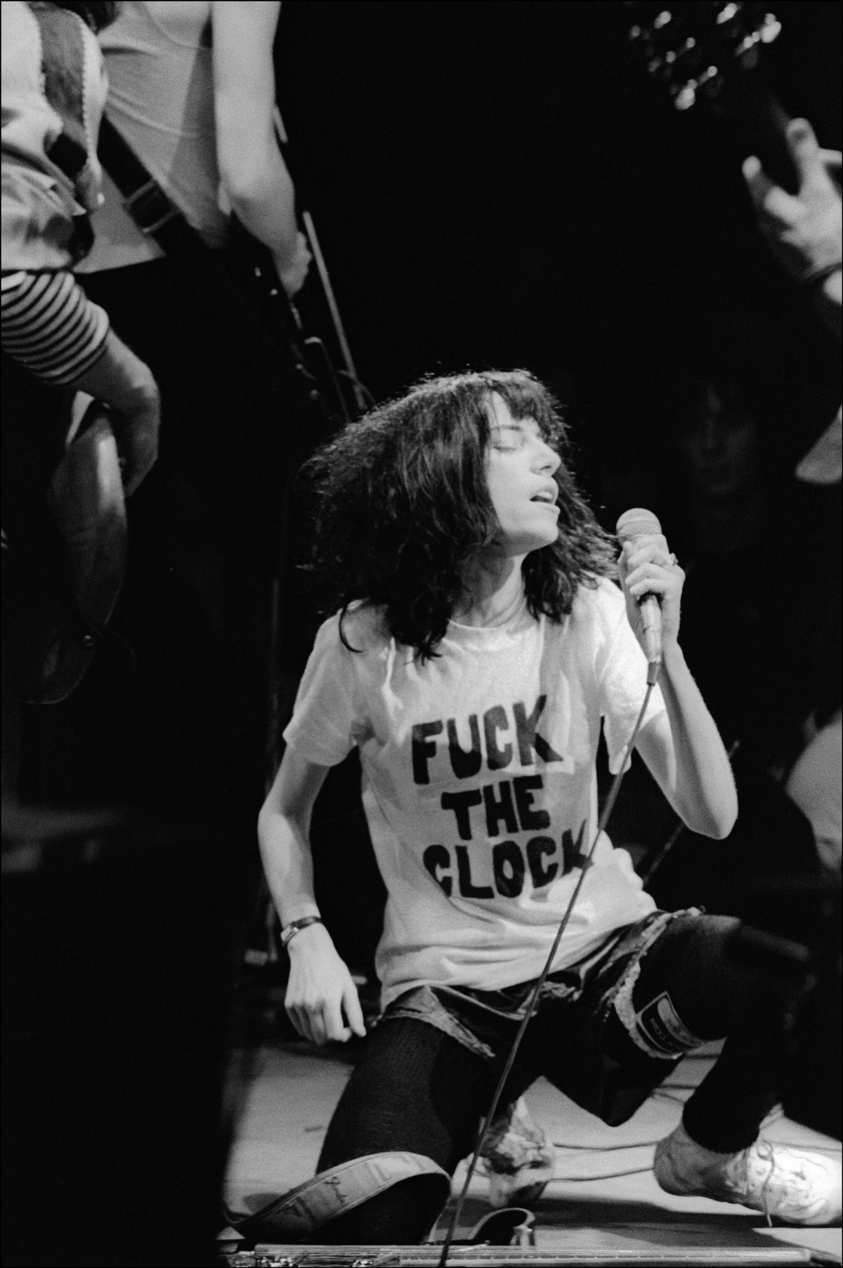 Patti Smith, CBGB, New York City, 1977, photographed by Allan Tannenbaum.