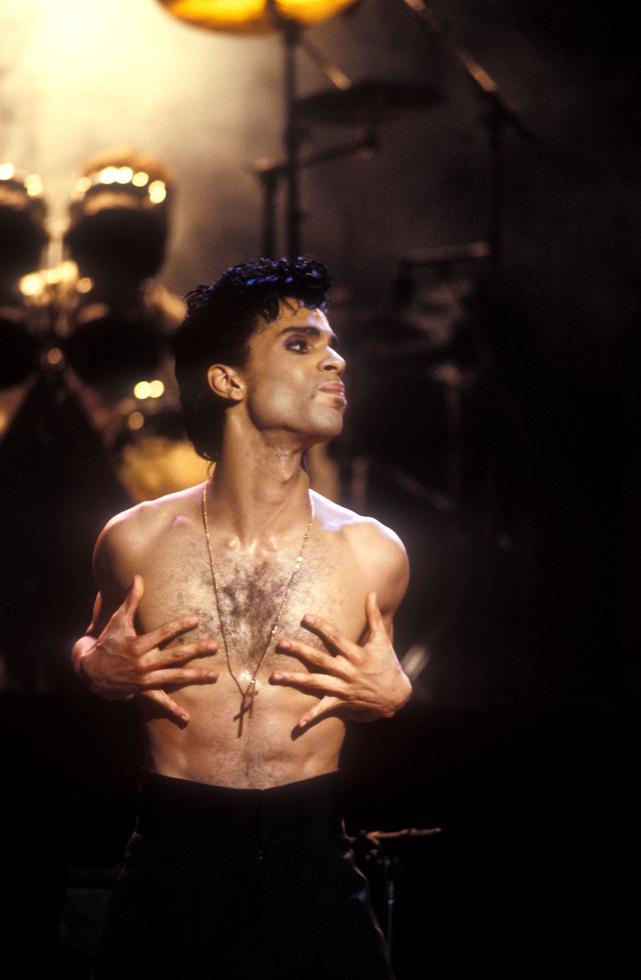 Prince, Madison Square Garden, New York City, 1986. Photograph by Ebet Roberts.