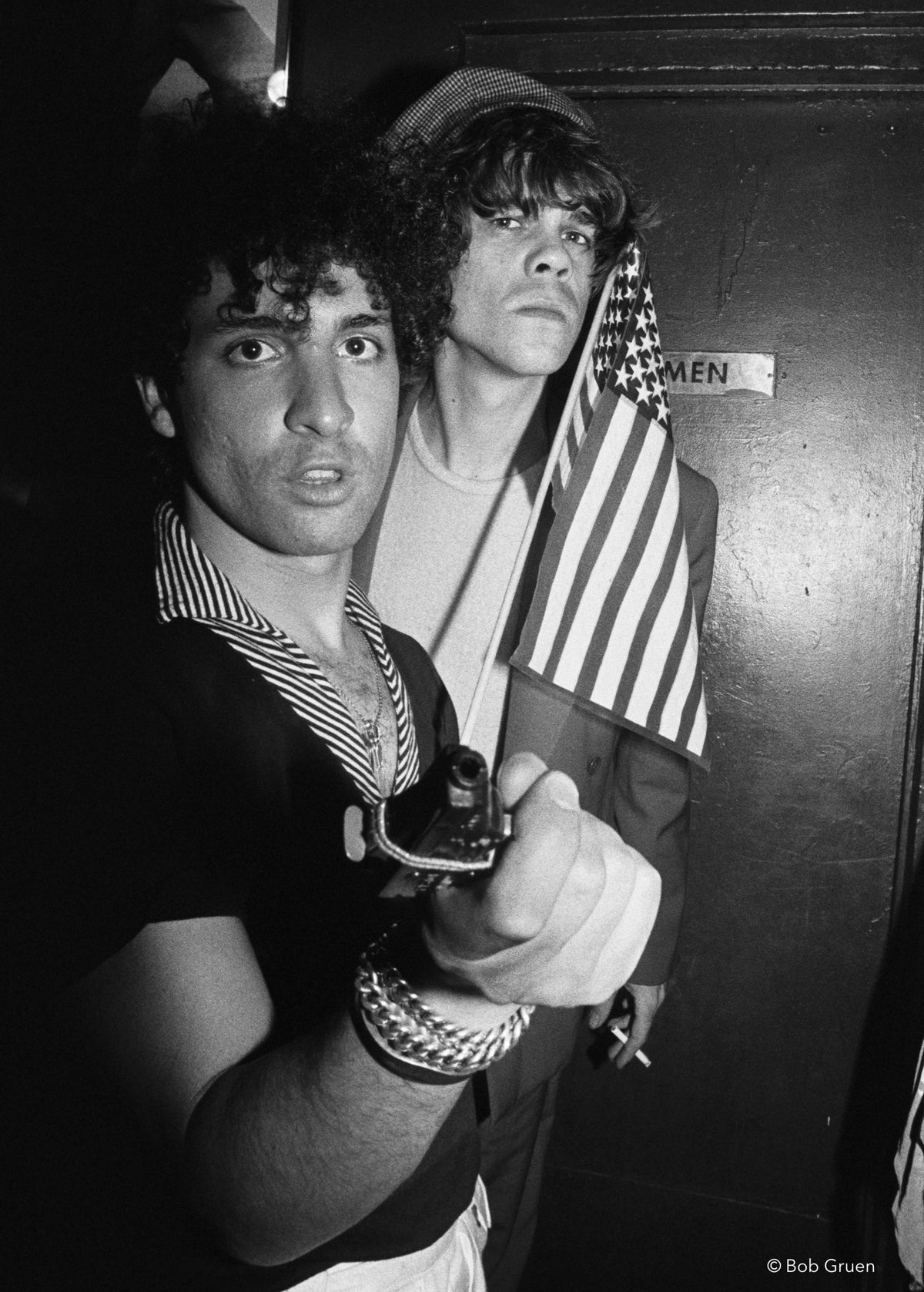 Syl Sylvain and David Johansen, Max's Kansas City, New York City, 1976, photographed by Bob Gruen.