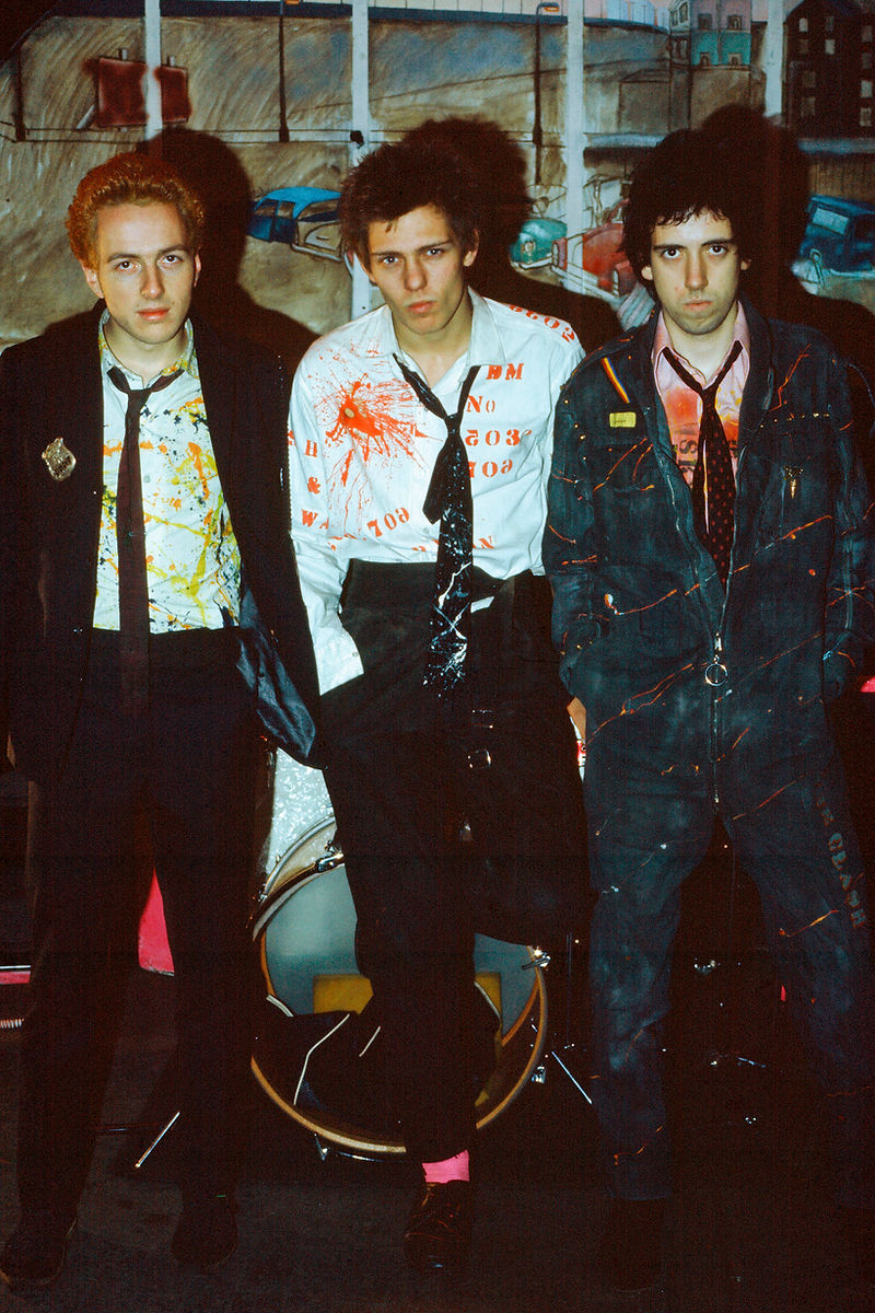 The Clash in Rehearsal Studio, London, 1977, photographed by Sheila Rock.
