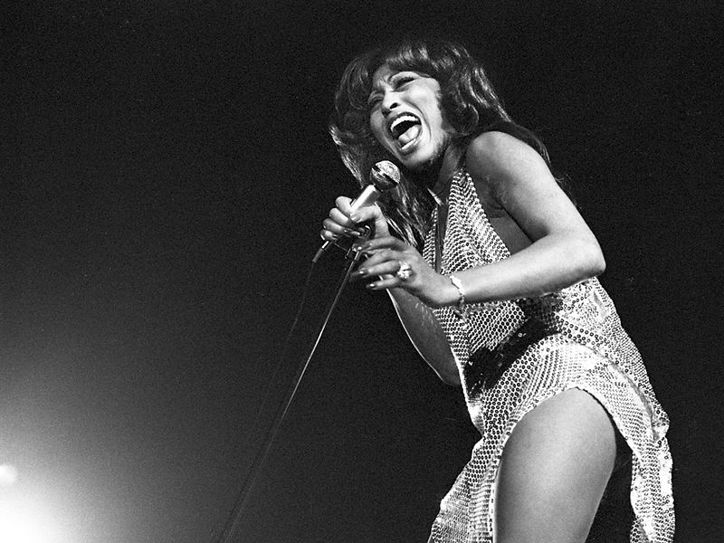 Tina Turner singing from a low angle during a performance in Rotterdam, 1971. Photograph by Gijsbert Hanekroot.