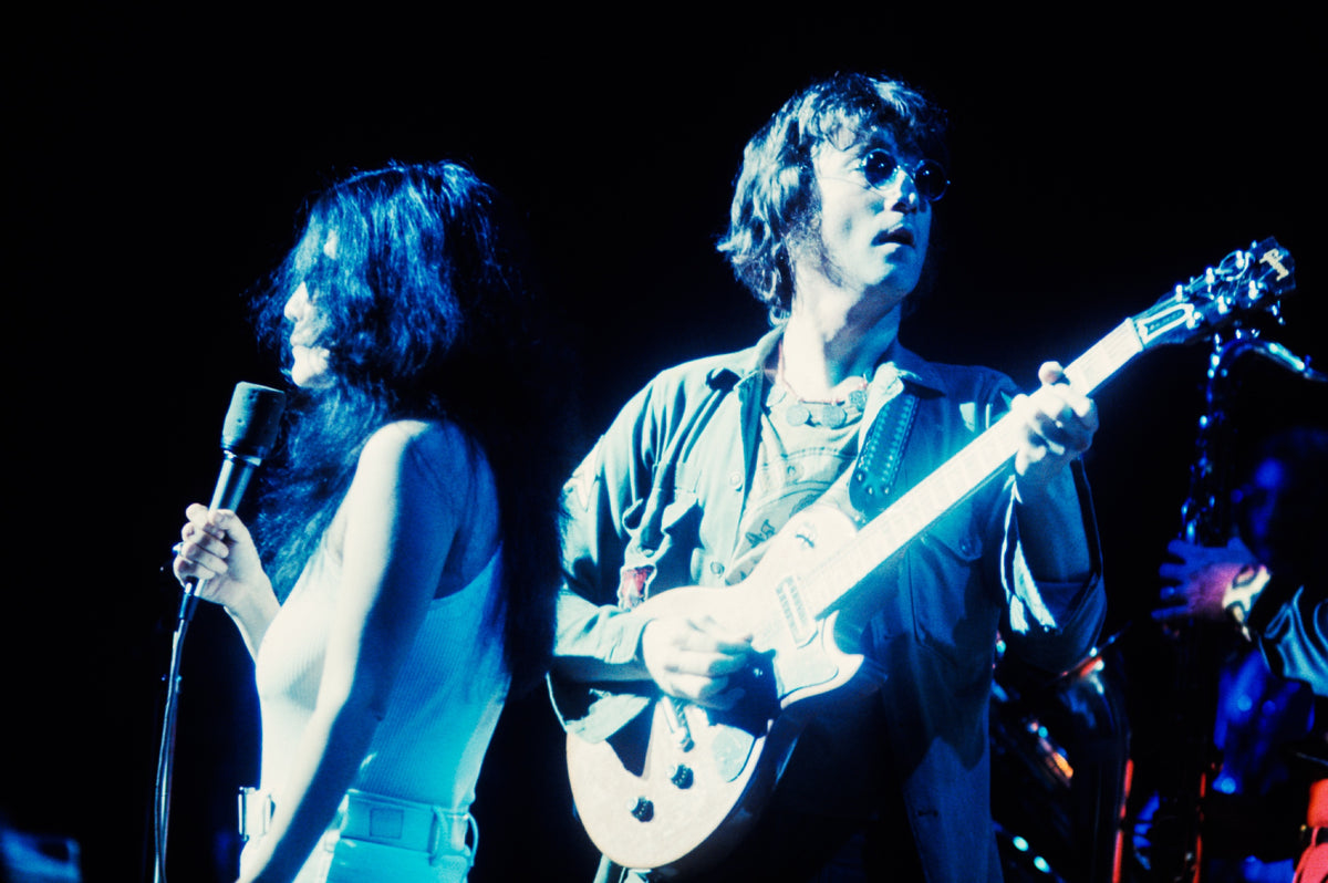 Yoko Ono and John Lennon, 1972 — photograph by Lynn Goldsmith